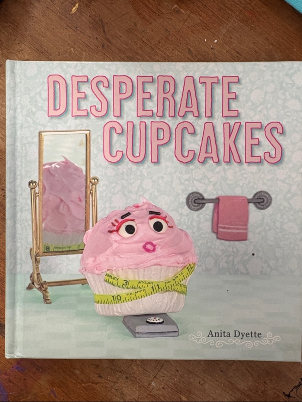 Desperate Cupcakes Funny Adult Book